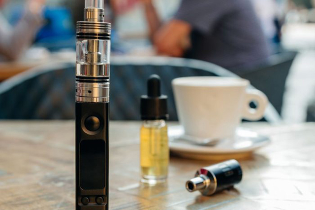 Aromanîmes • cigarettes électroniques, e-liquides et produits CBD en centre-ville (® site Aromanimes)